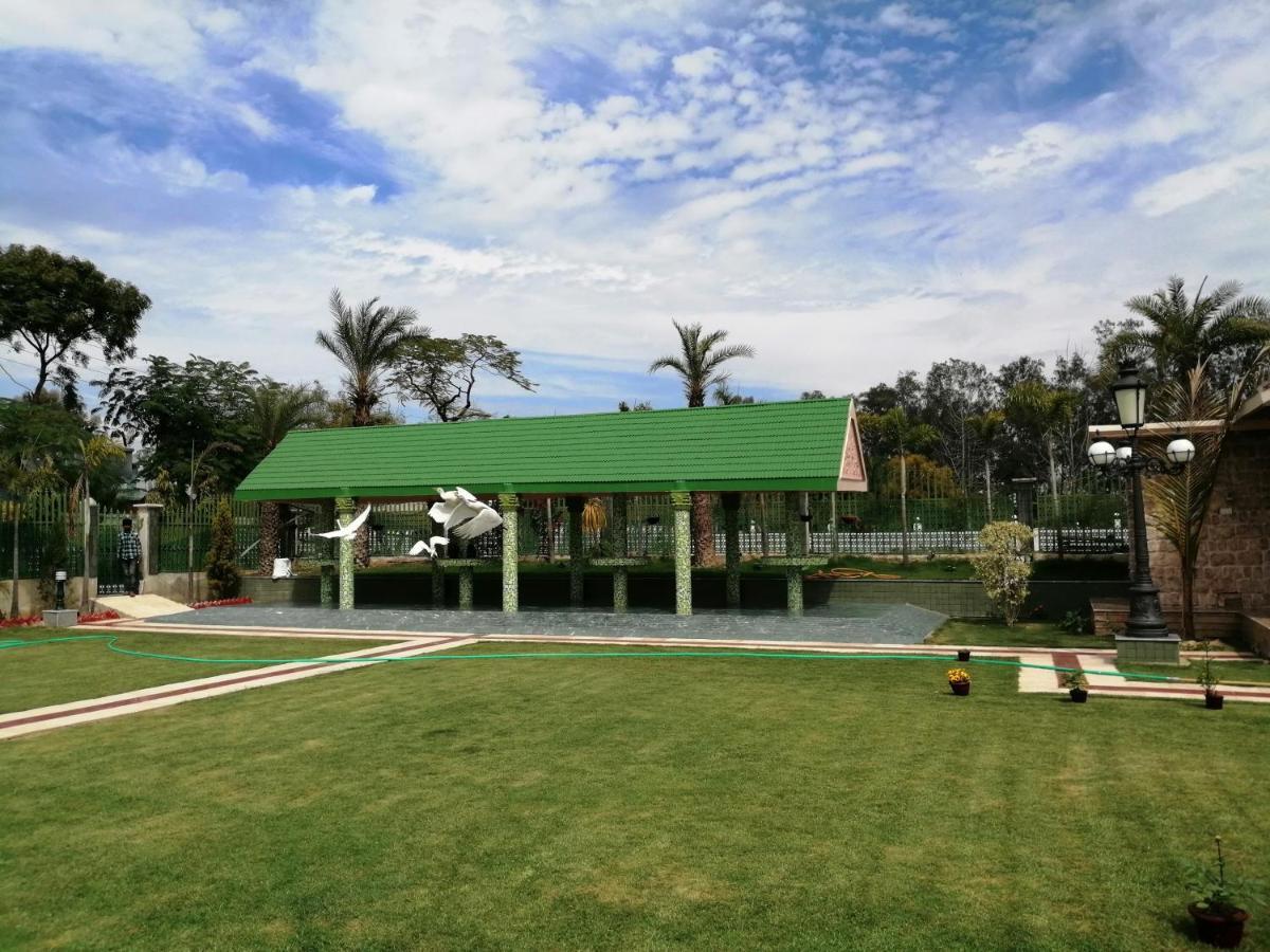 Mann The Palm Retreat Ξενοδοχείο Λάκναου Εξωτερικό φωτογραφία