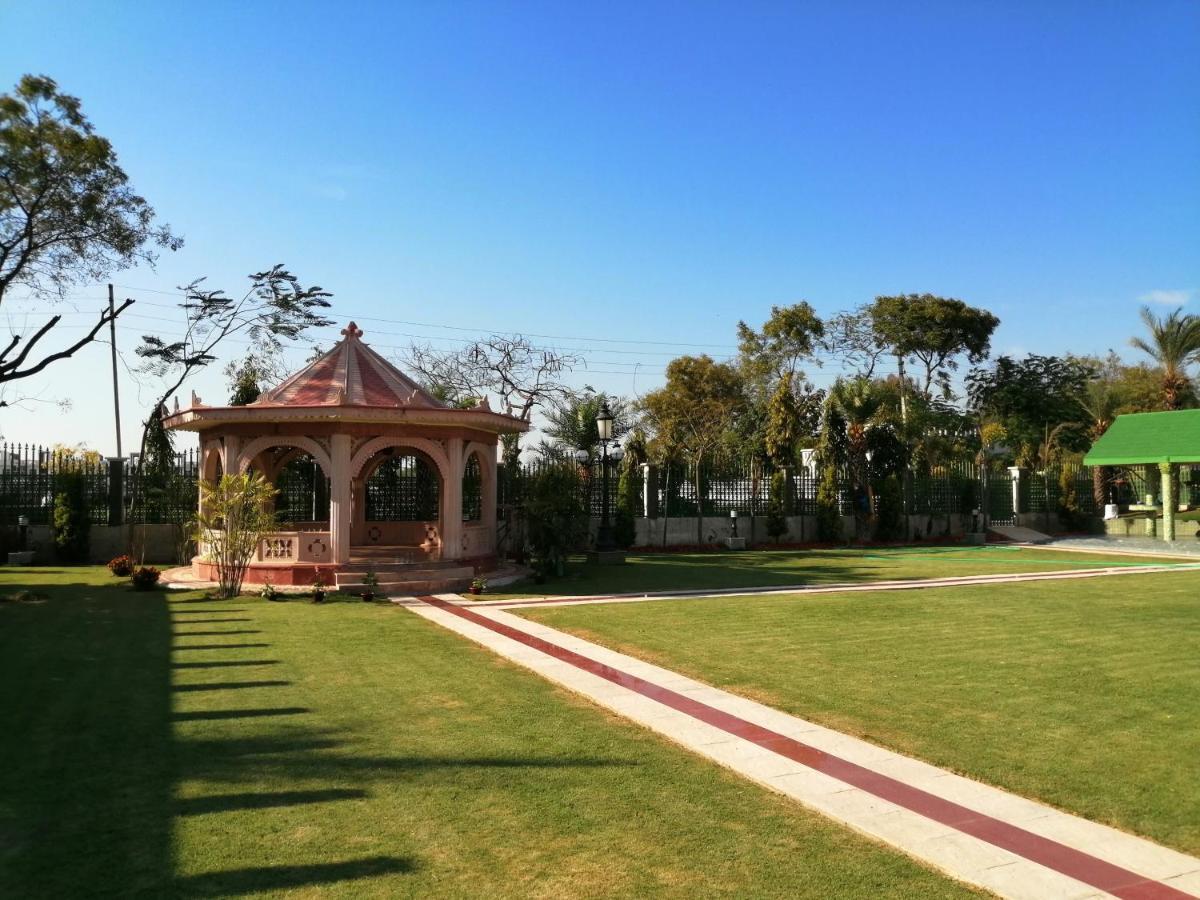 Mann The Palm Retreat Ξενοδοχείο Λάκναου Εξωτερικό φωτογραφία